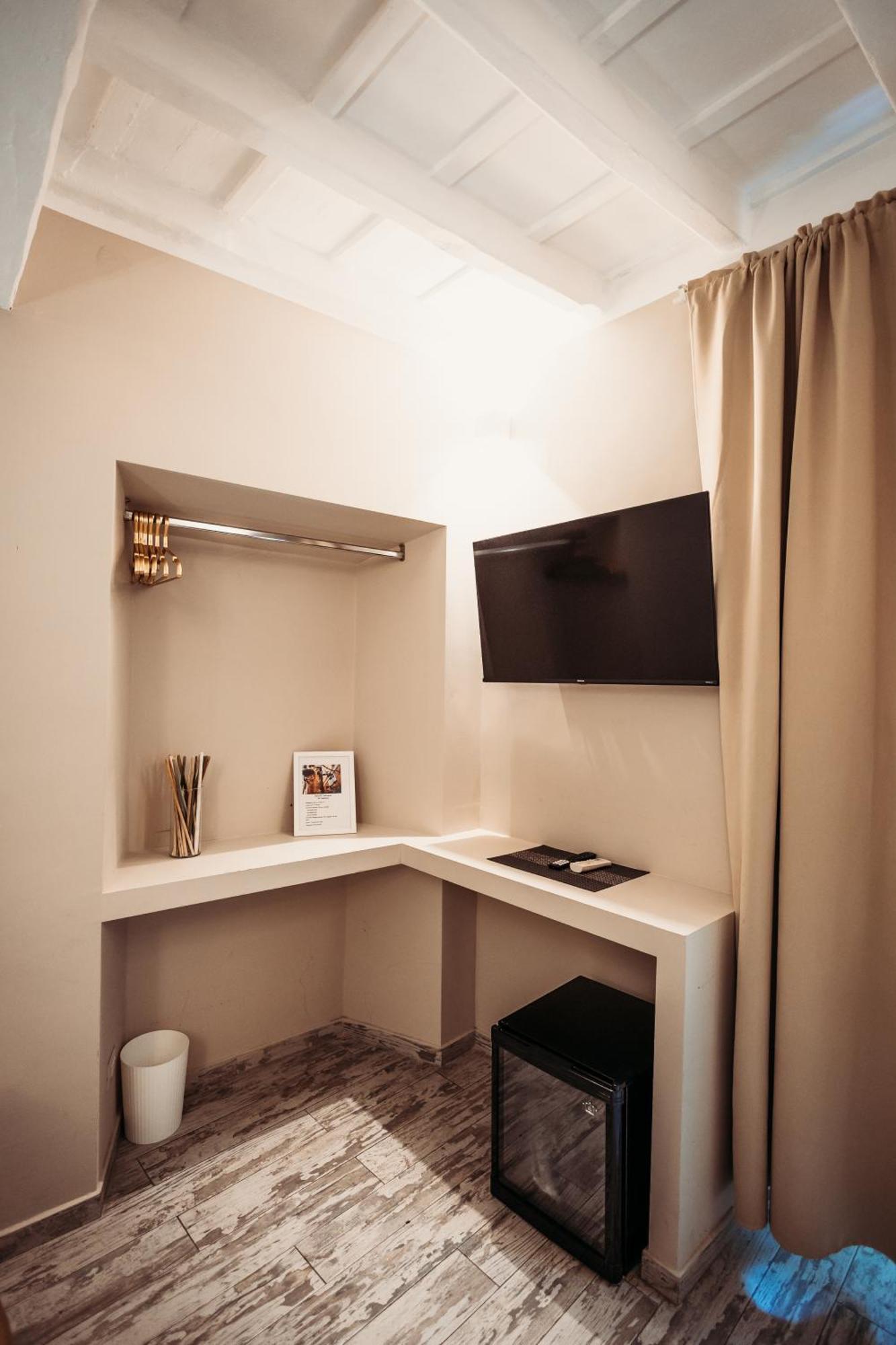 เอ็นแอล ตรัสเตเวเร Hotel โรม ภายนอก รูปภาพ